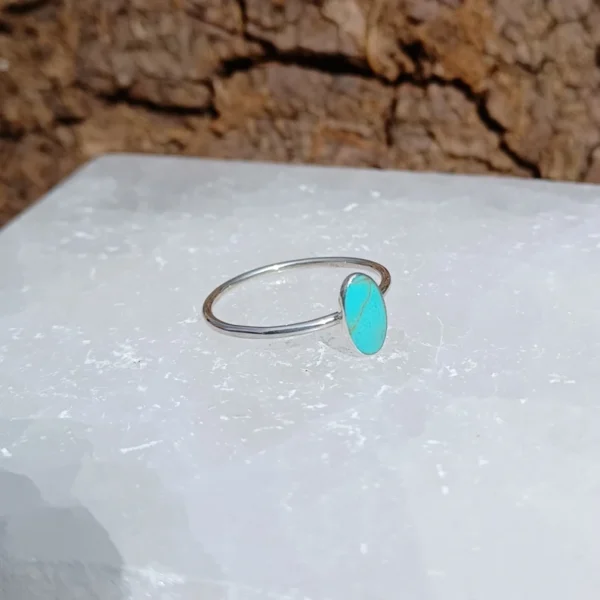 Sterling Silver Oval Turquoise Ring - Image 5