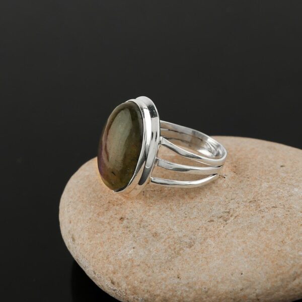 Natural Blue Labradorite Ring - Image 2